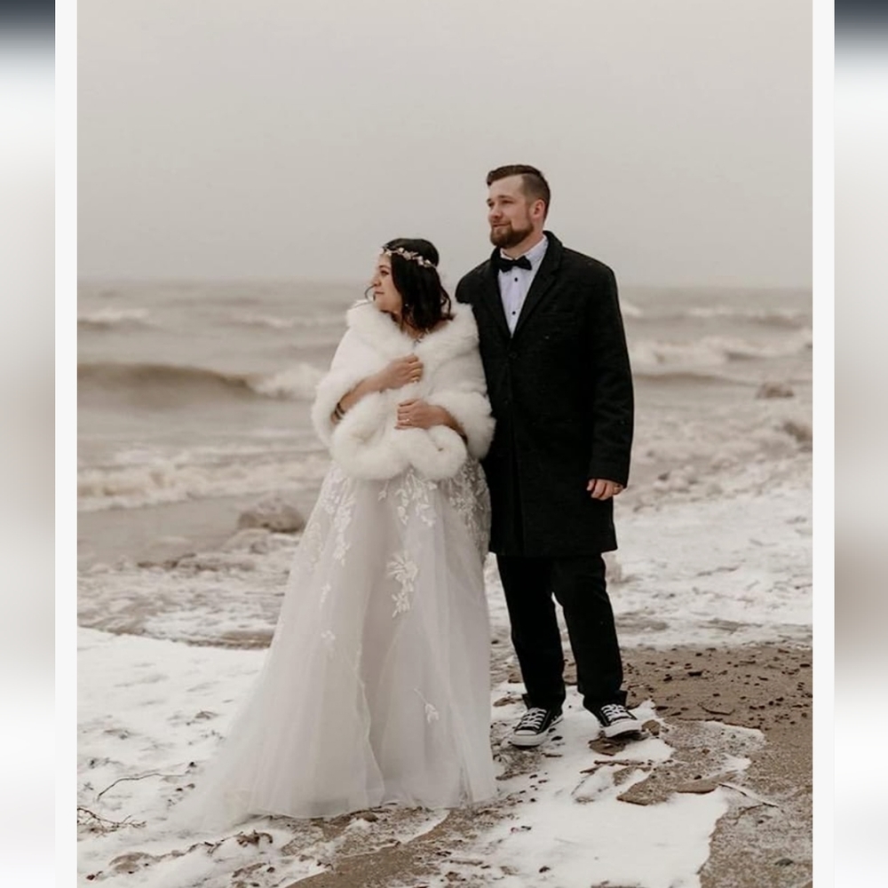 Winter Wedding faux fur shawl